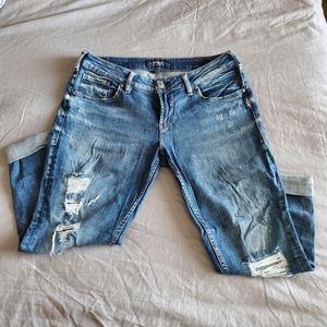 Silver Jeans Co. Distressed Crop Jeans
